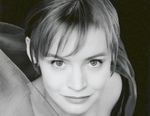 Rachel Nicholls artist photo