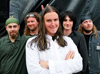 Falconer artist photo