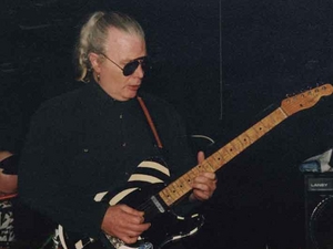 Deke Leonard artist photo
