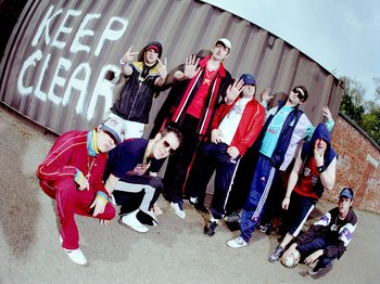 Goldie Lookin' Chain artist photo