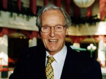 Nicholas Parsons artist photo