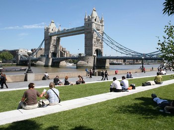 Potters Fields Park venue photo