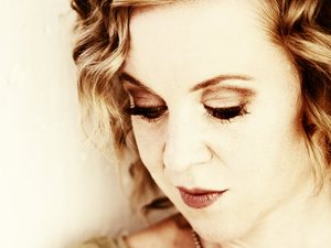 Kristin Hersh artist photo