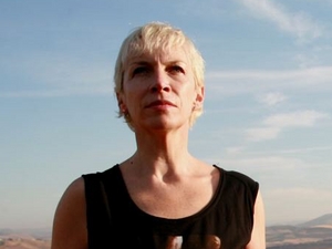 Annie Lennox artist photo
