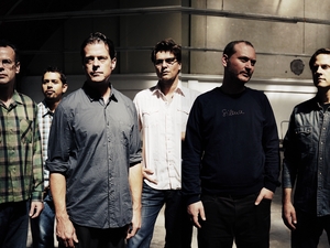 Calexico artist photo