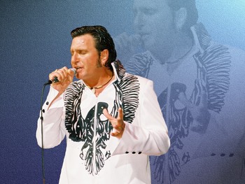 Billy J McGregor & The Elvis Collection artist photo