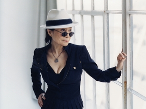 Yoko Ono artist photo