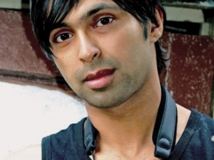 Arun Ghosh artist photo