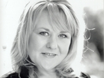 Wendi Peters artist photo