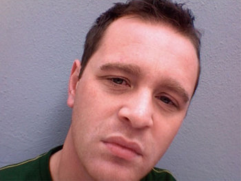 Greg Vickers artist photo