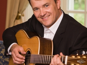 Sean O'Farrell artist photo