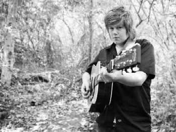 Brett Dennen artist photo