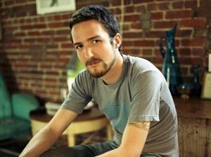 Frank Turner artist photo