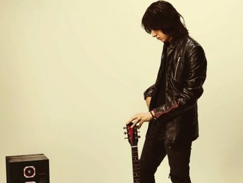 Julian Casablancas artist photo