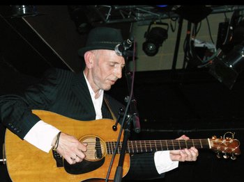 Mark Flanagan artist photo