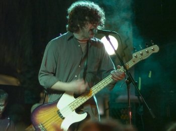 Lou Barlow artist photo