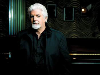 Michael McDonald artist photo