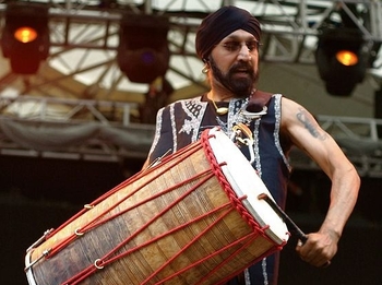 Johnny Kalsi artist photo