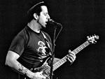 Sean Rowe artist photo