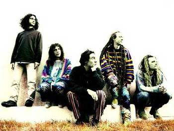 Ozric Tentacles artist photo