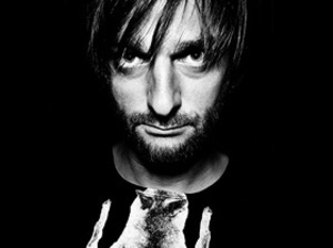 Ricardo Villalobos artist photo
