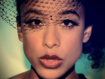 Corinne Bailey Rae artist photo