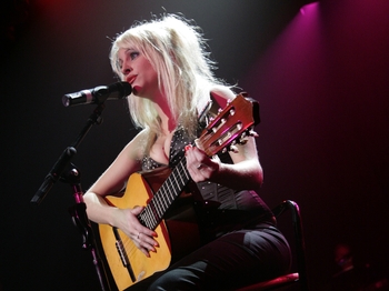 Dolly 'The Show' artist photo