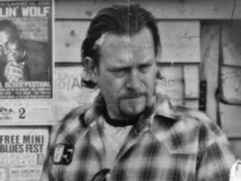 Johnny Hewitt artist photo