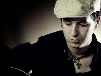 Scott McKeon artist photo