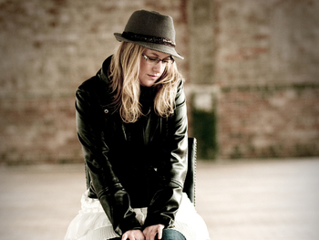 Eilidh Patterson artist photo