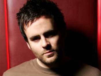 Gareth Emery artist photo