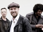 Henrik Freischlader Band artist photo