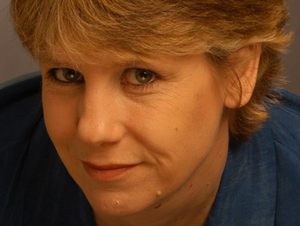 Clare Summerskill artist photo