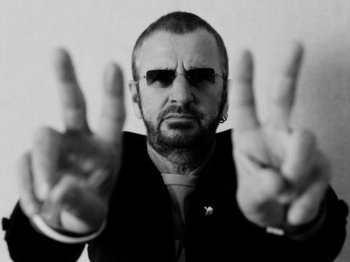 Ringo Starr & His All Starr-Band artist photo