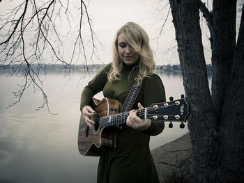 Stephanie Lambring artist photo