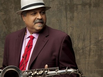 Joe Lovano artist photo