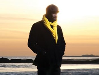 Gregory Porter artist photo