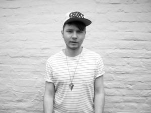 Julio Bashmore artist photo
