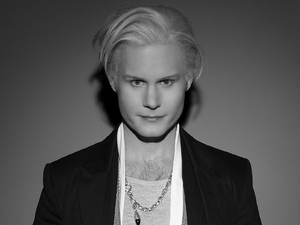 Rhydian Roberts artist photo