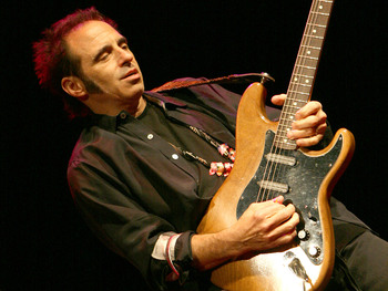 Nils Lofgren artist photo