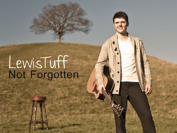 Lewis Tuff artist photo