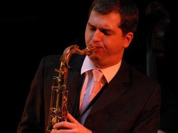 Simon Spillett artist photo