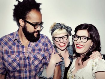 Pearl And The Beard artist photo