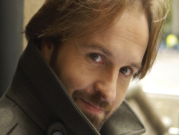 The Storyteller Tour: Alfie Boe picture