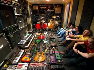 Vessels artist photo