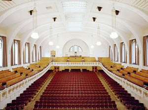 Cadogan Hall artist photo