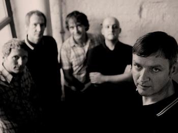 Inspiral Carpets artist photo