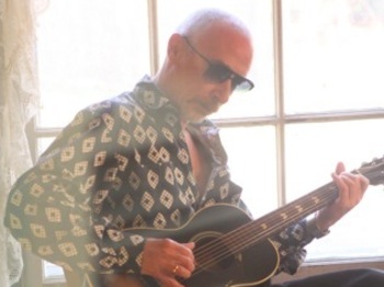 Graham Parker artist photo