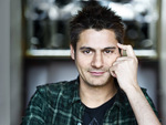 Danny Bhoy artist photo