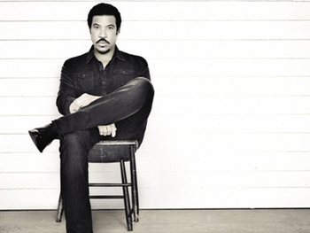 Lionel Richie artist photo